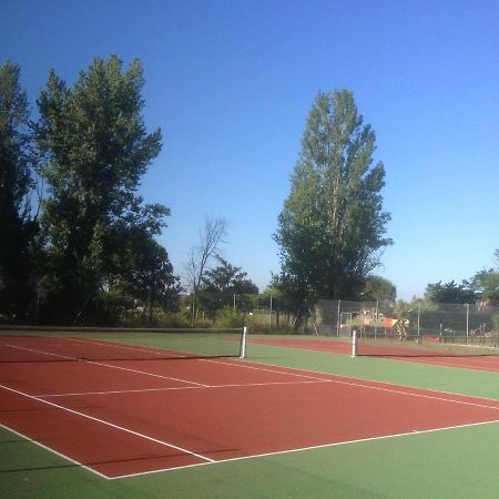Magnolia Apartment Rivières Екстериор снимка