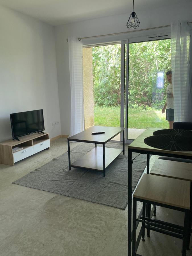 Magnolia Apartment Rivières Екстериор снимка
