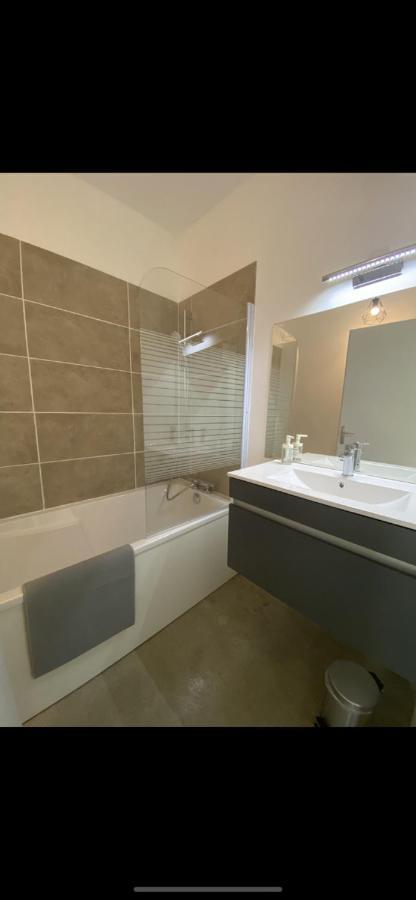 Magnolia Apartment Rivières Екстериор снимка